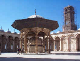 G1_MohamedAliMosqueAtCitadel.jpg (174019 bytes)