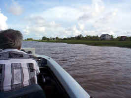 Boating_to_Ranch.JPG (98015 bytes)